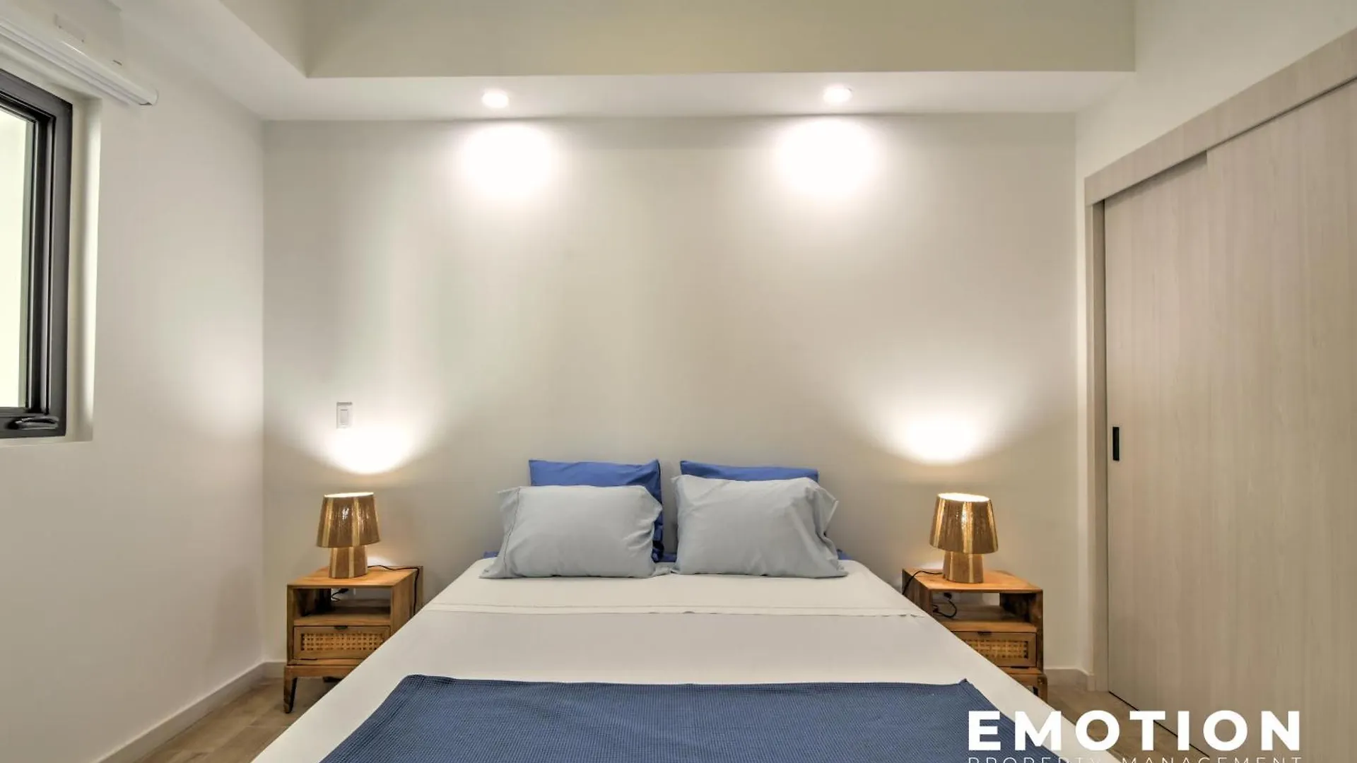 Brand New 2-Bedroom Apartment With Sea View In Point Blanche Little Bay