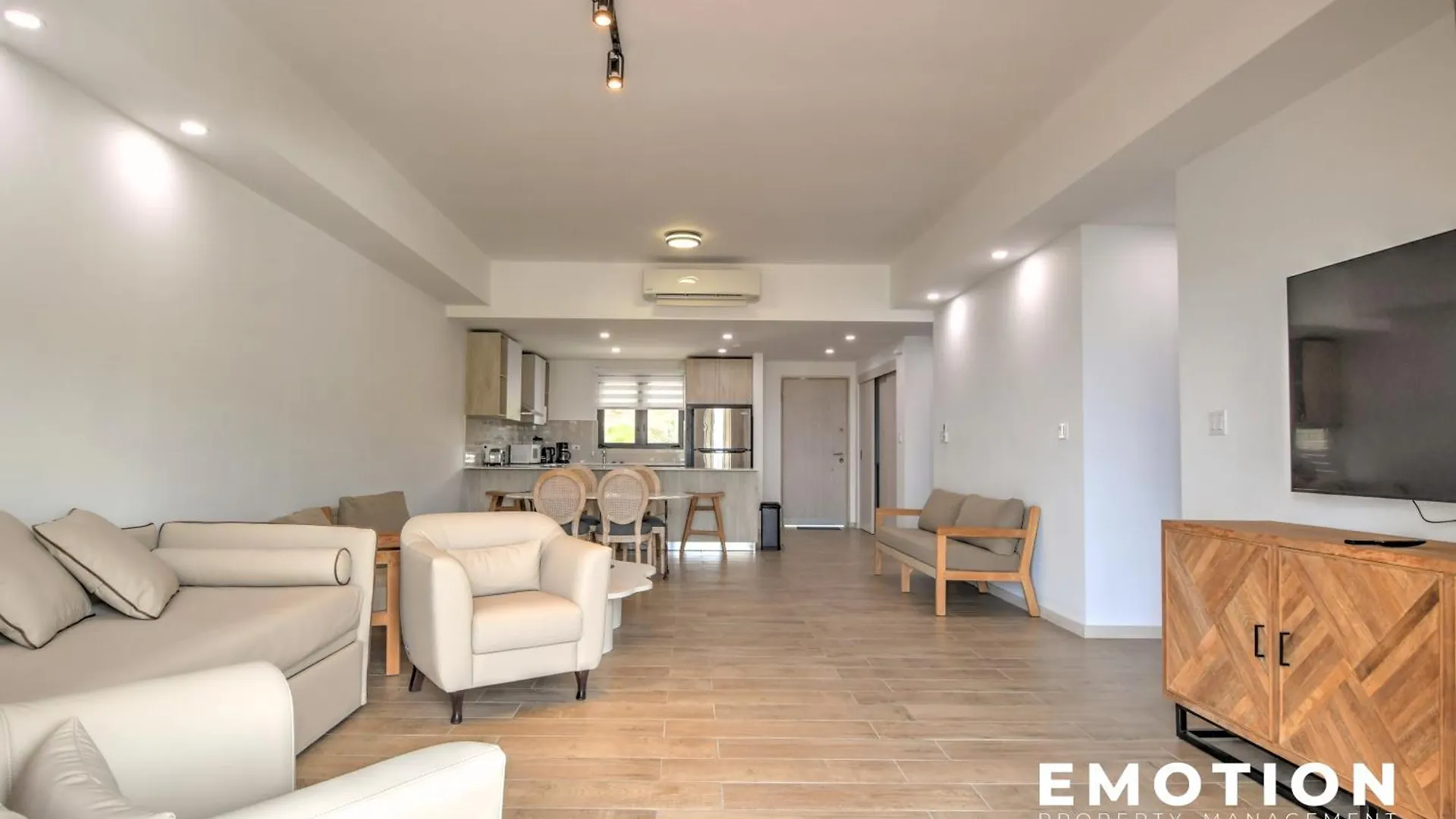 Brand New 2-Bedroom Apartment With Sea View In Point Blanche Little Bay